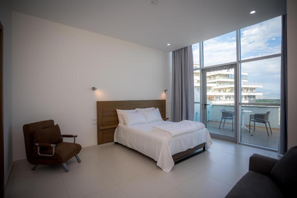 Sky Hotel Шкодер Екстер'єр фото