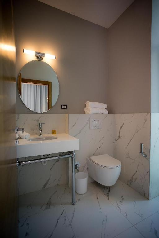 Sky Hotel Шкодер Екстер'єр фото